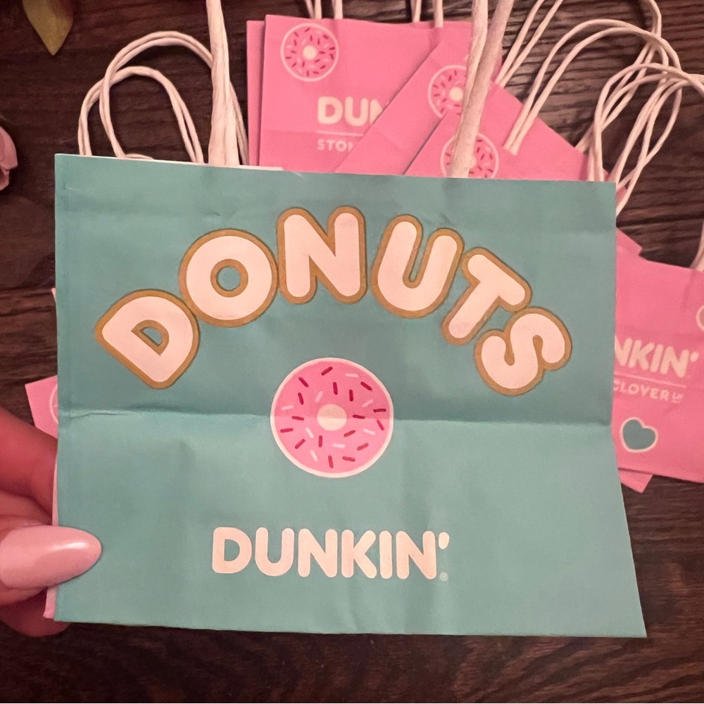 Stoney Clover Lane X Dunkin - Picture 2 of 2